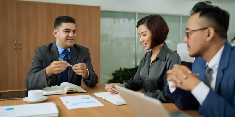 Challenges and Considerations for Both Local and Foreign Entrepreneurs