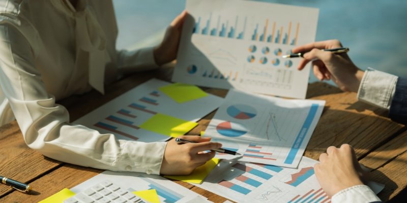 Detailed Steps to Establish an Advertising Business