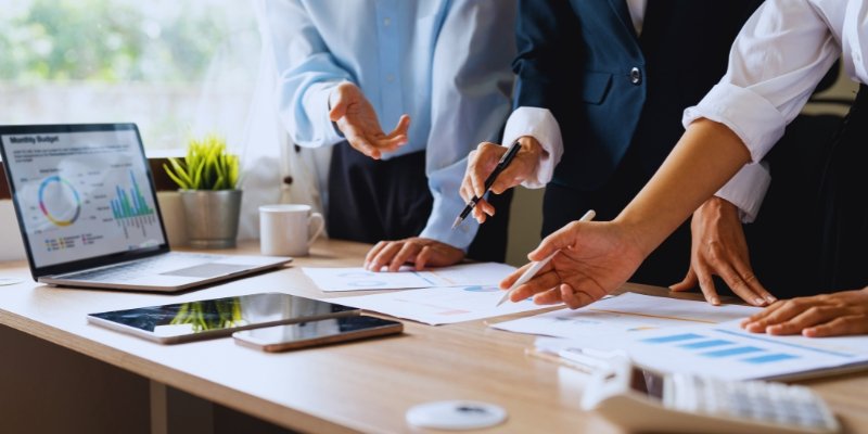 Reasons to Start an Advertising Business in Singapore