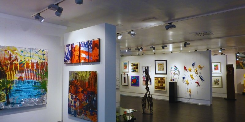 Establishing a Heritage Art Preservation Studio Business in Singapore: A Guide for Aspiring Entrepreneurs