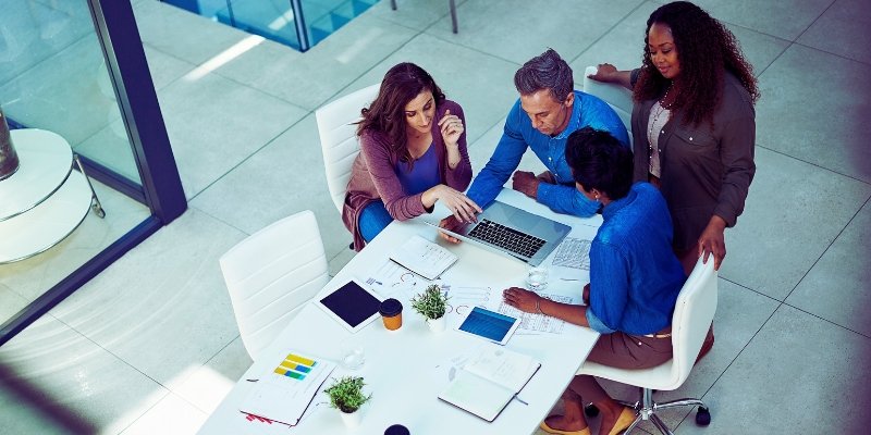 Reasons to Start a Community-Based Social Networking Platform Business